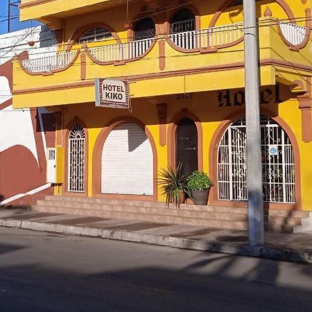 מזטלן Hotel Kiko מראה חיצוני תמונה