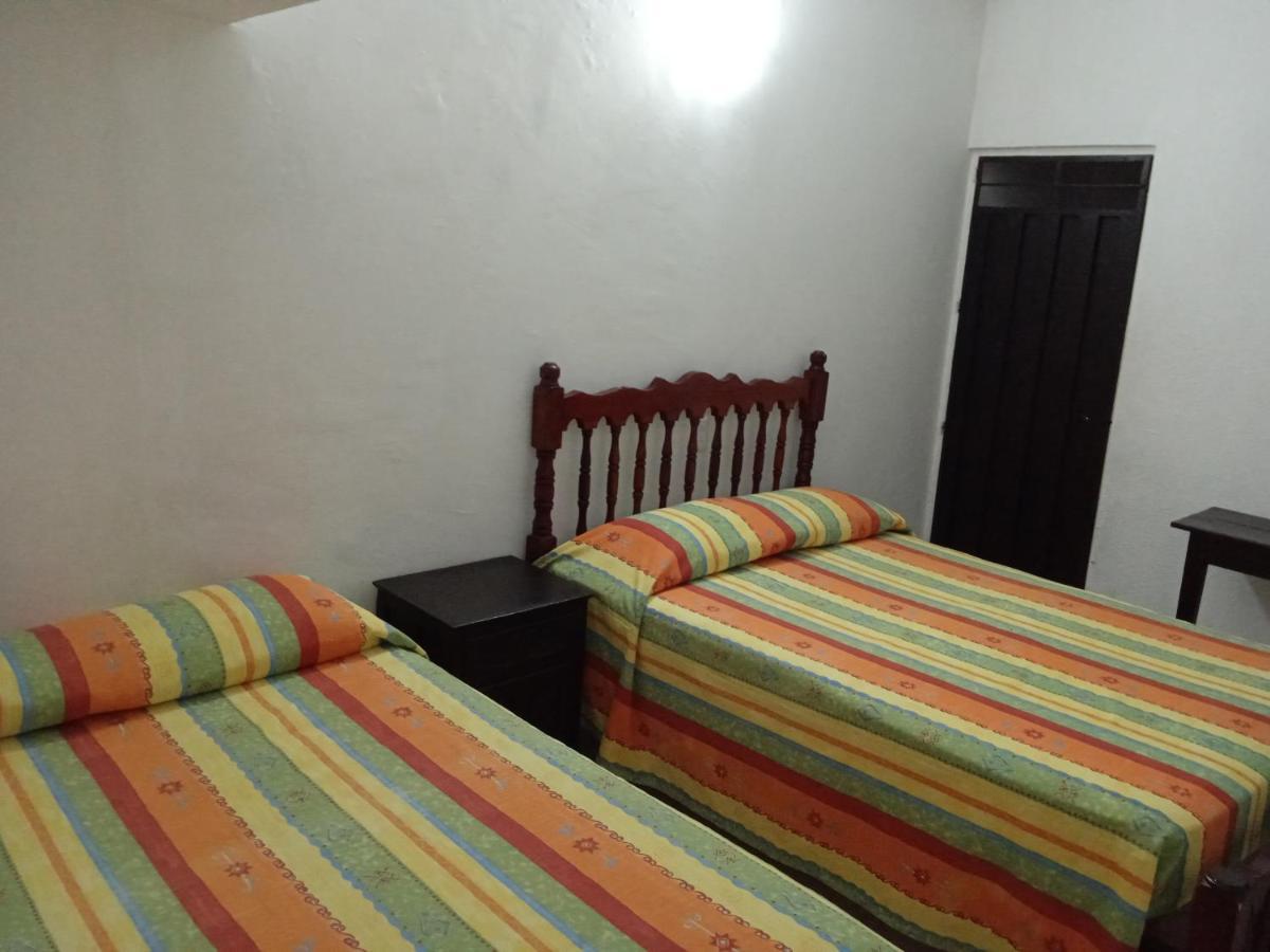 מזטלן Hotel Kiko מראה חיצוני תמונה