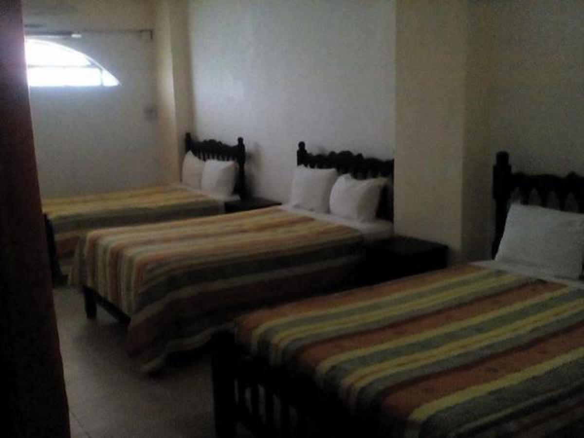 מזטלן Hotel Kiko מראה חיצוני תמונה
